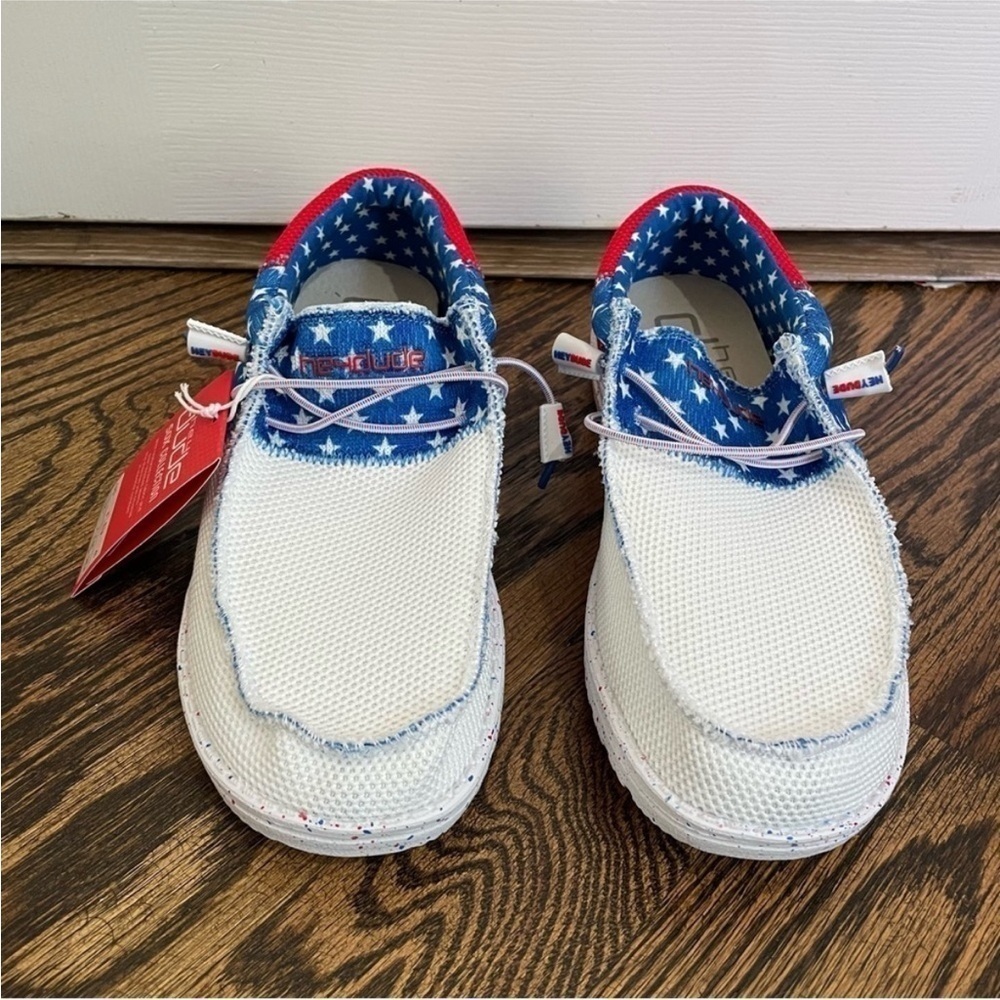 NWT Hey Dude Wally Sox Tri American Pride Mens Shoes - Picture 4 of 4